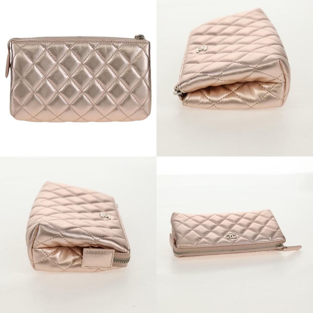 Chanel Matelasse Pouch - Picture 3 of 6